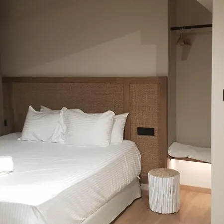 Sard K アパートホテル Lefkáda