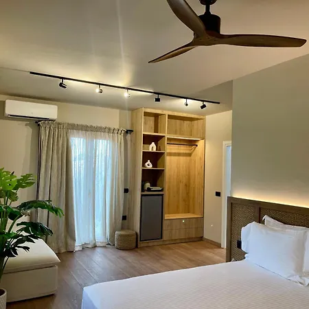 Sard K アパートホテル 3*