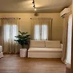 Sard K Apart Otel Lefkáda